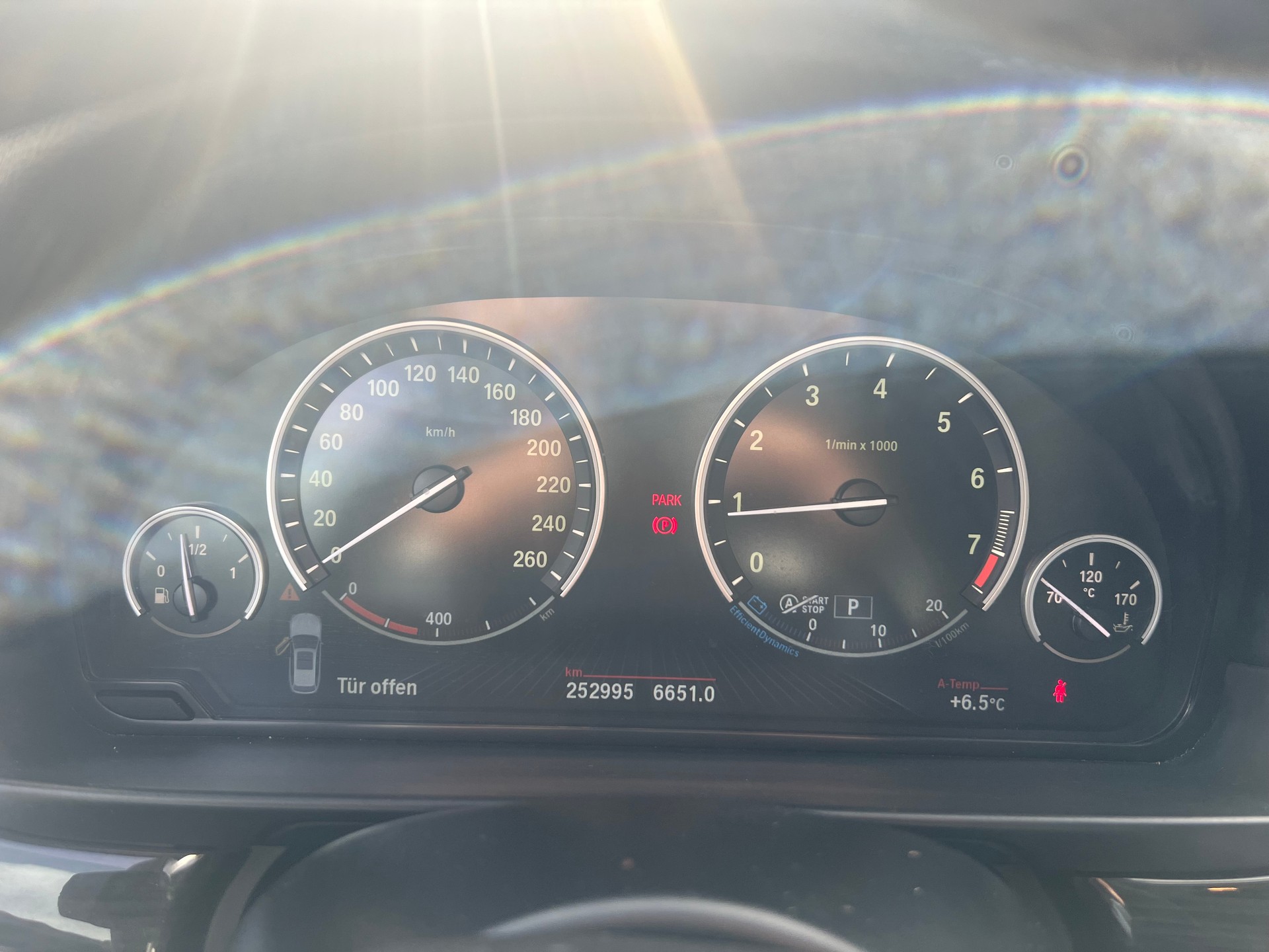 BMW 528i xDrive Touring Steptronic-image-11