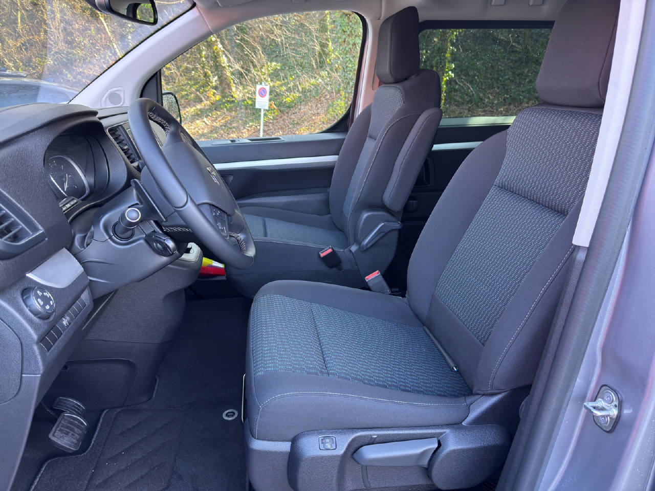 CITROEN Spacetourer M 2.0 BlueHDi 180 CAMPSTER-image-4