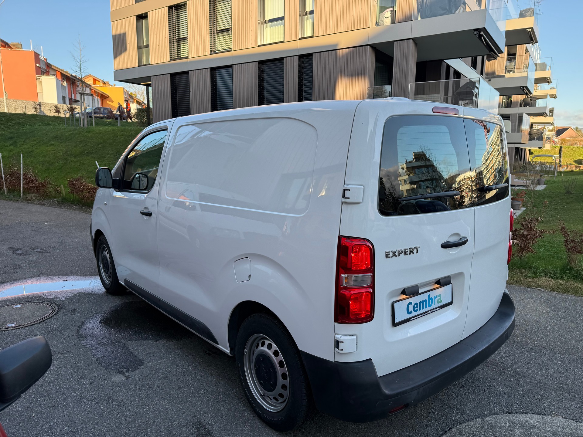 PEUGEOT Expert 1.6 BlueHDi 95 Active Compact-image-6