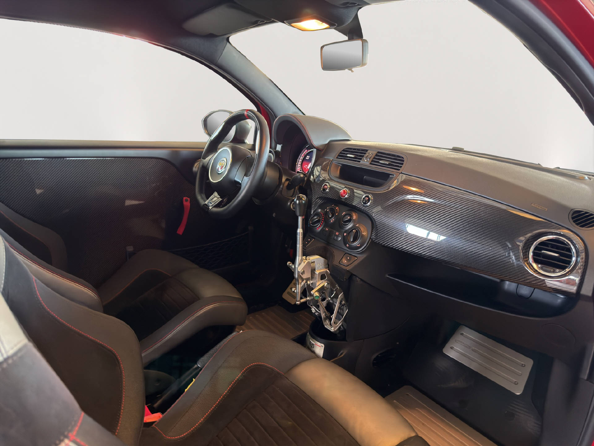 FIAT 695 Abarth 1.4 T-Jet 190 Biposto-image-12