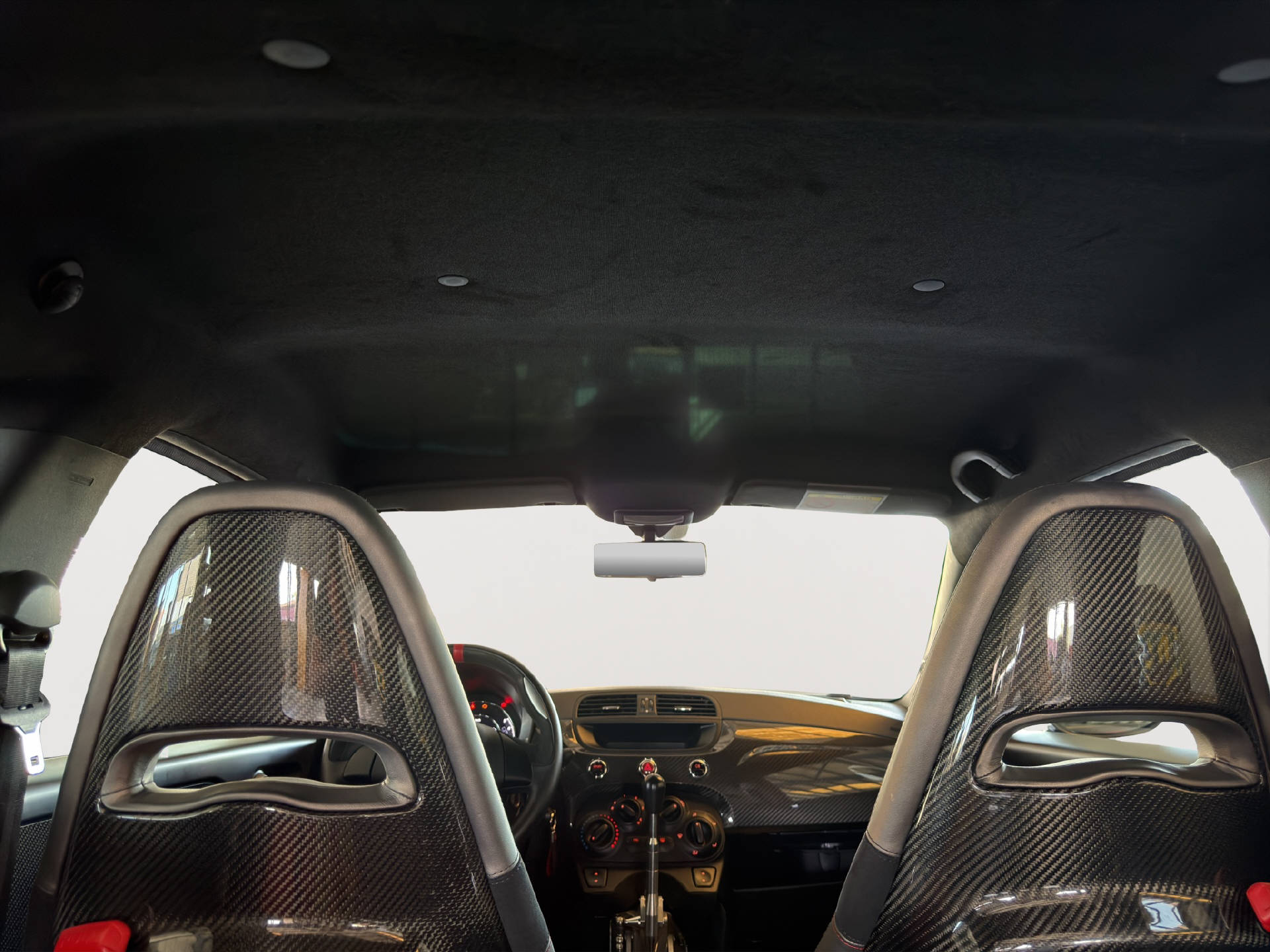 FIAT 695 Abarth 1.4 T-Jet 190 Biposto-image-16