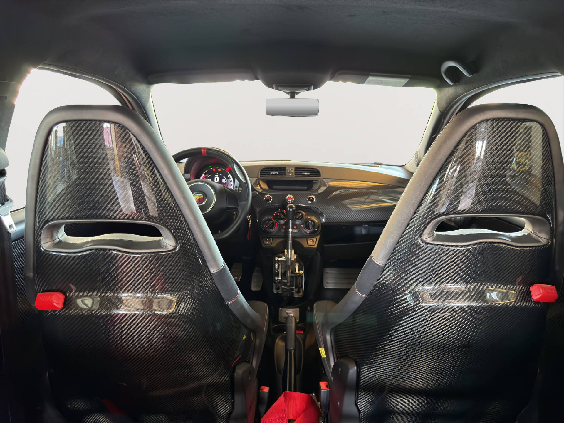 FIAT 695 Abarth 1.4 T-Jet 190 Biposto-image-14