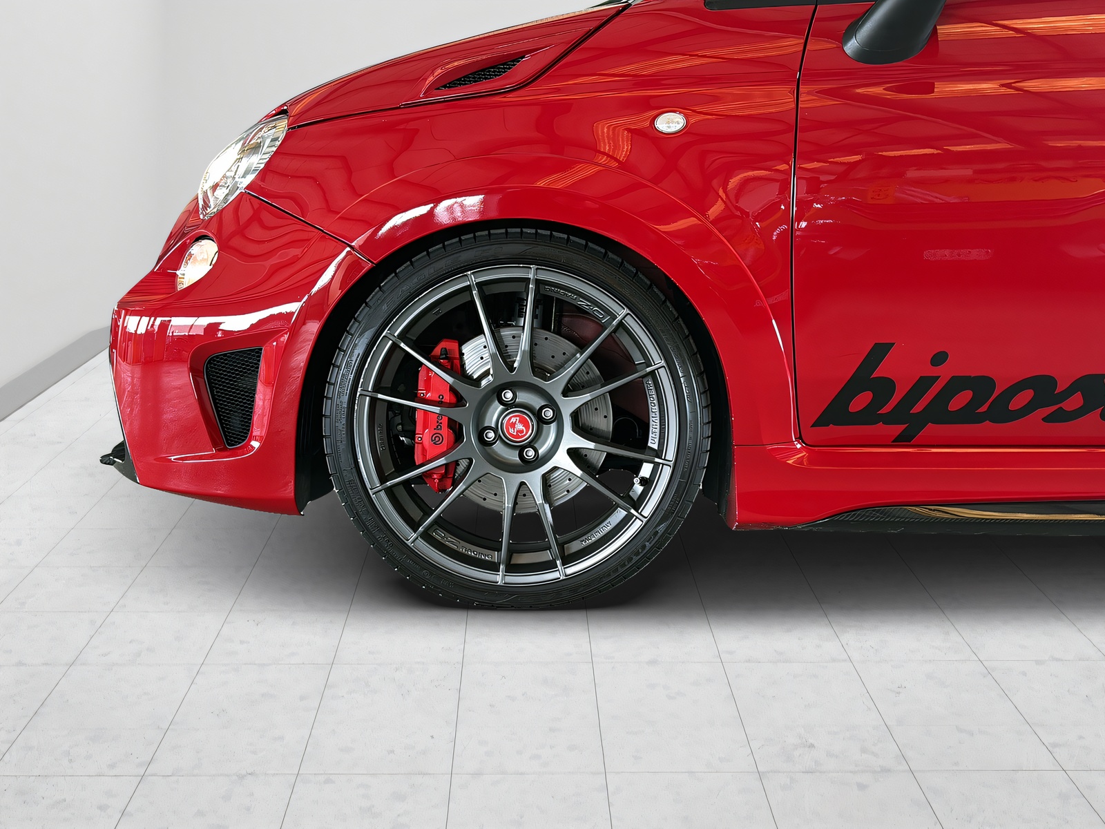 FIAT 695 Abarth 1.4 T-Jet 190 Biposto-showroom-element-3