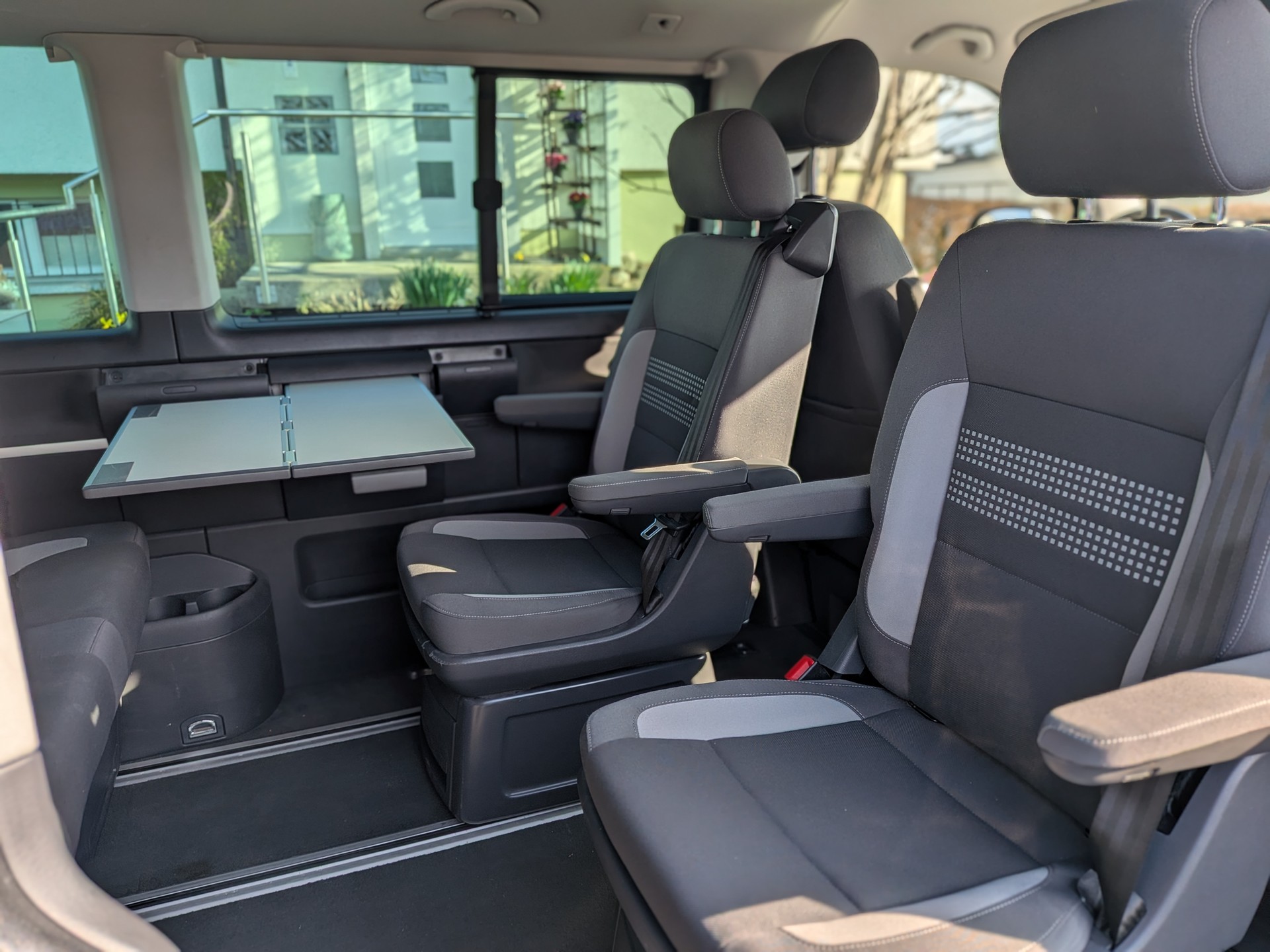 VW T5 Multivan 2.0 TDI CR Comfortline Life DSG-image-4