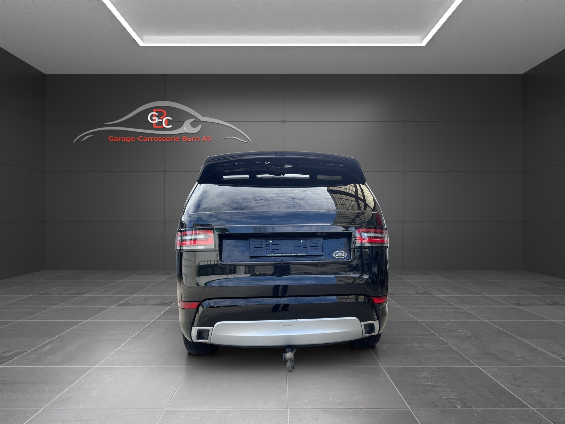 LAND ROVER Discovery 3.0 SDV6 Landmark Edition Automatic-image-4