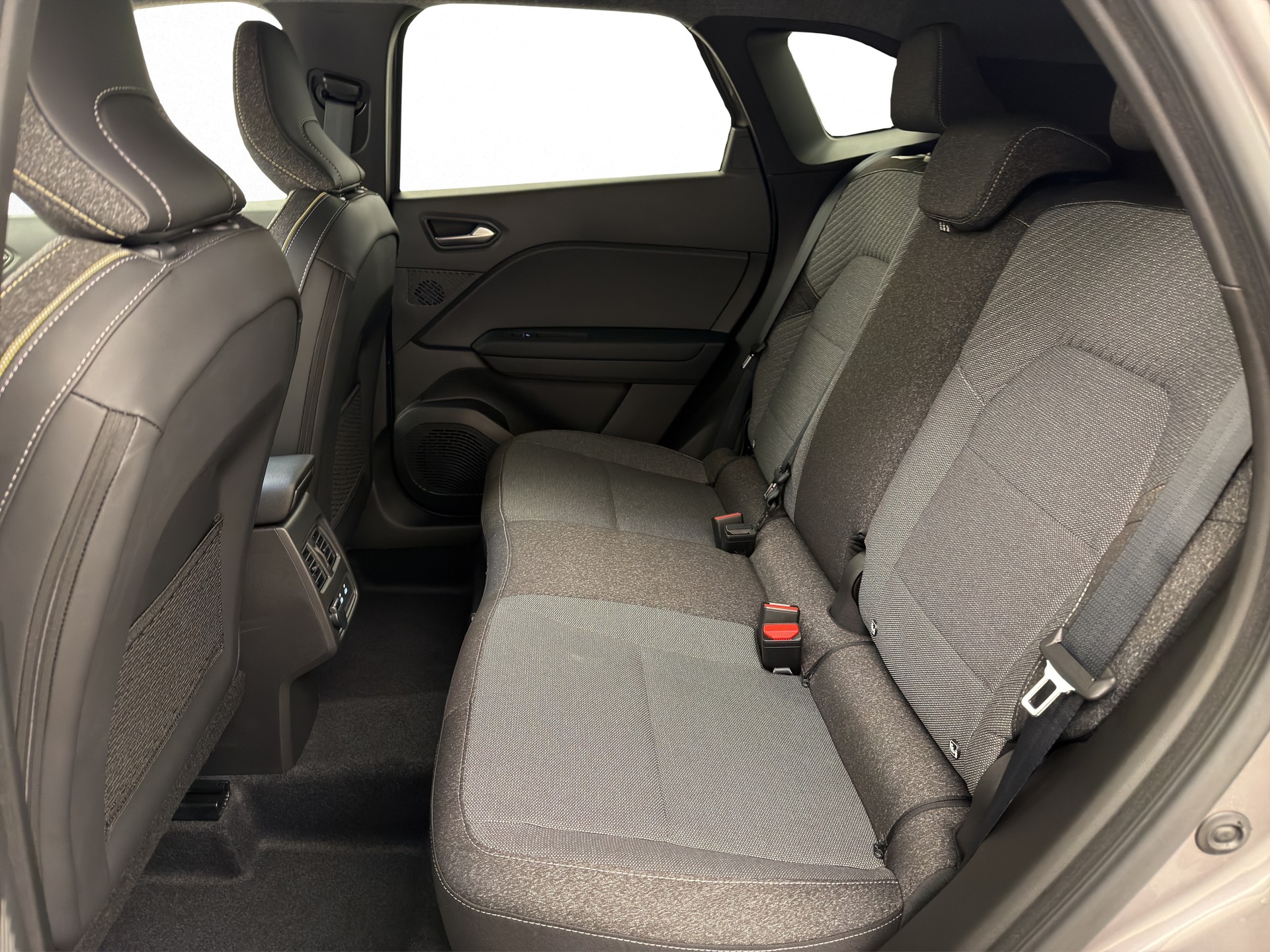RENAULT Symbioz 1.8 E-Tech techno-image-11