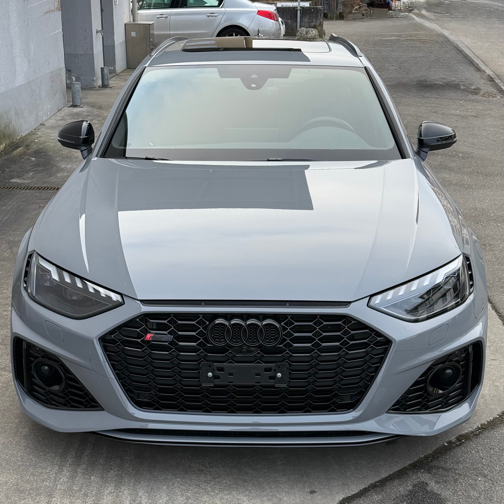 AUDI RS4 Avant quattro tiptronic-showroom-element-2