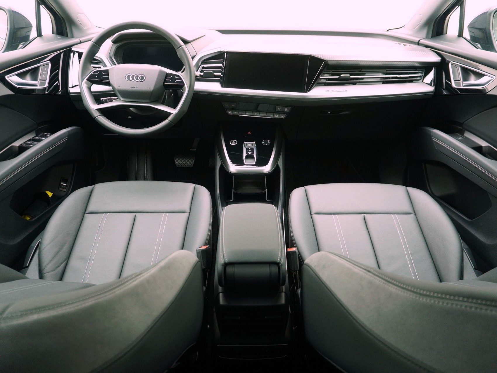 AUDI Q4 e-tron 55 quattro **Audi Werksgarantie bis 10/2030**-image-14