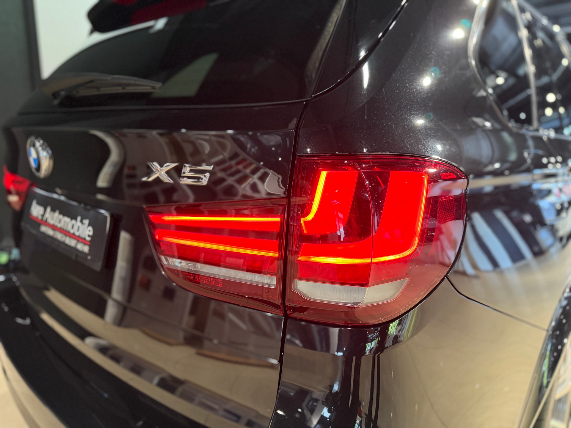 BMW X5 xDrive 40d Steptronic-image-6