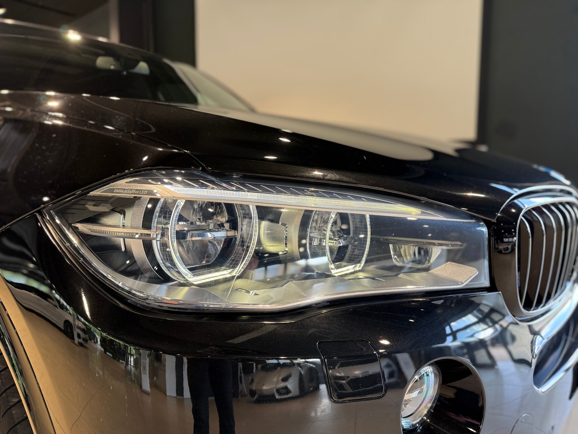 BMW X5 xDrive 40d Steptronic-image-2