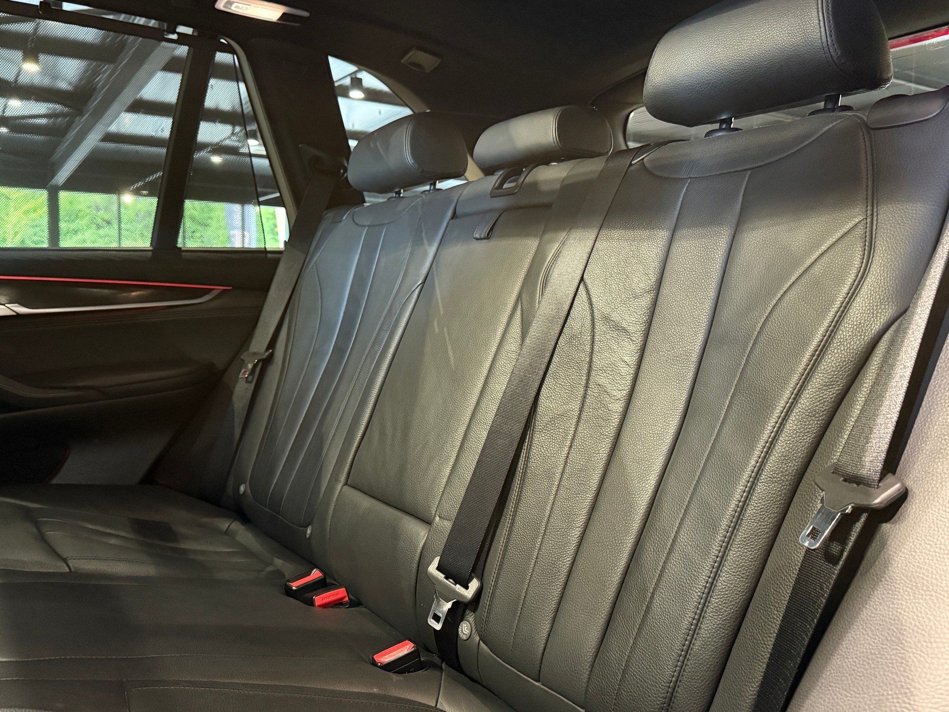 BMW X5 xDrive 40d Steptronic-image-17