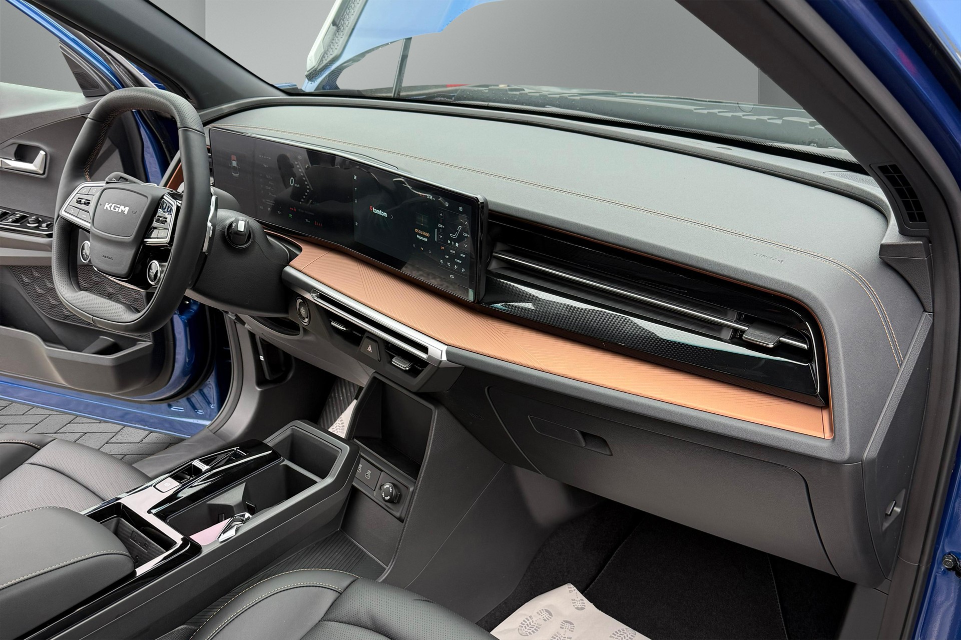 KGM-SsangYong Platinum-image-11