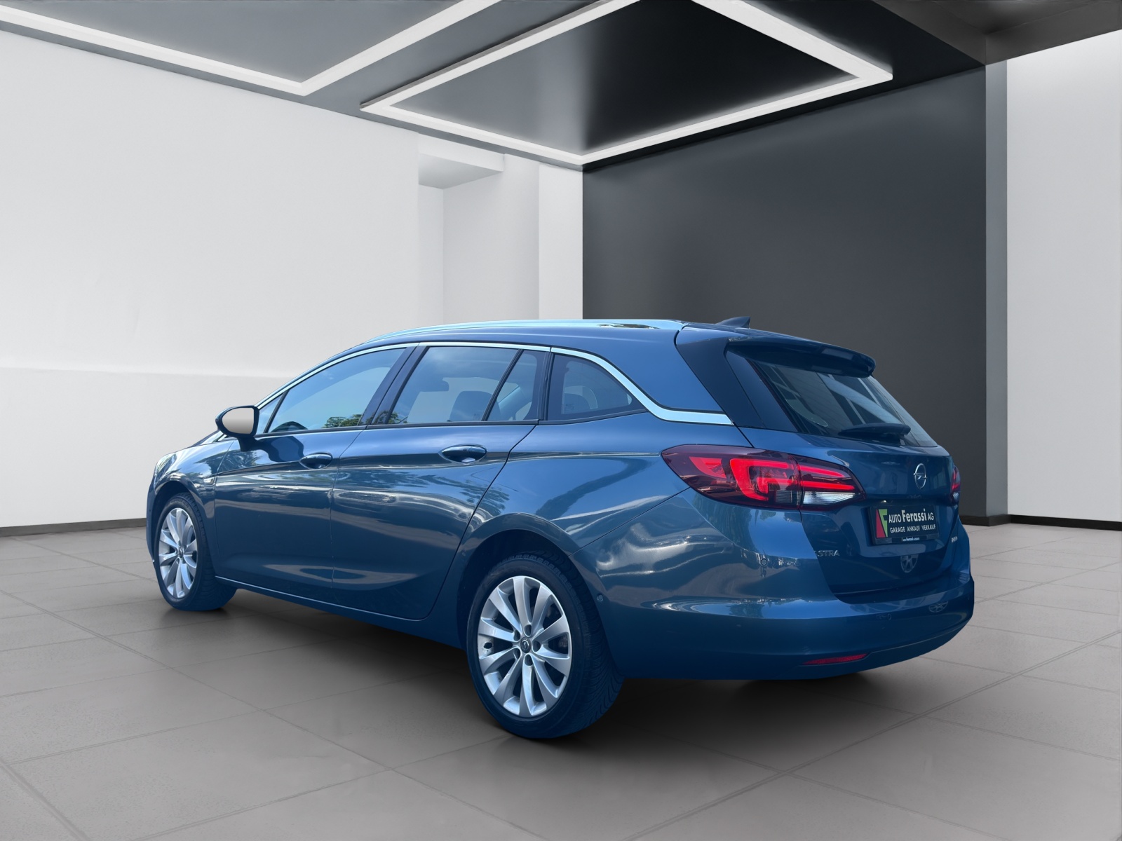 OPEL Astra Sports Tourer 1.4i Turbo Excellence-image-3