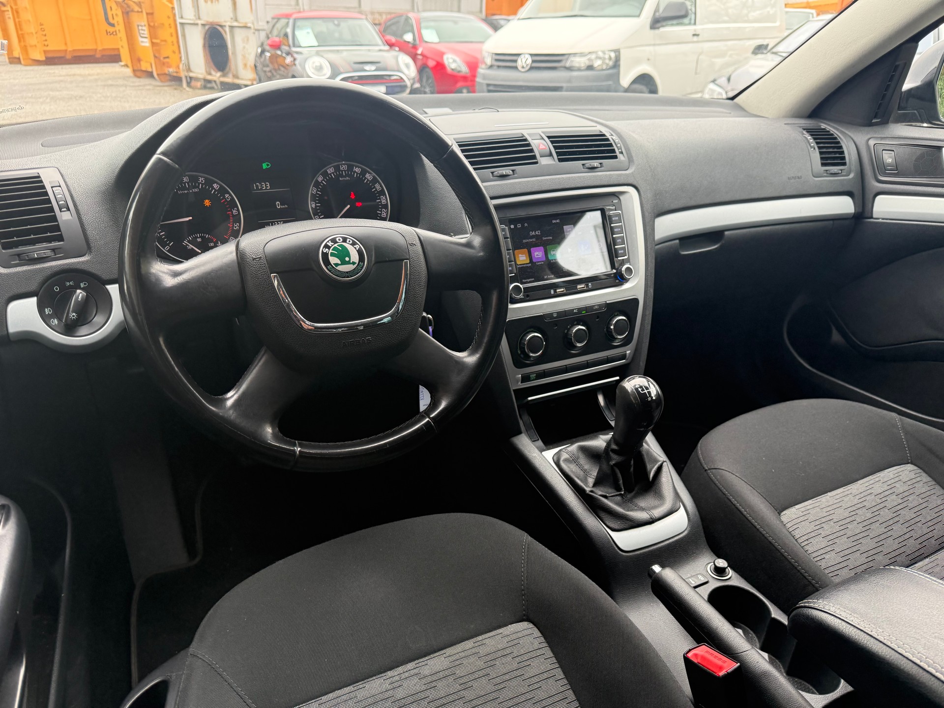 SKODA Octavia Combi 1.9 TDI Elegance-image-7