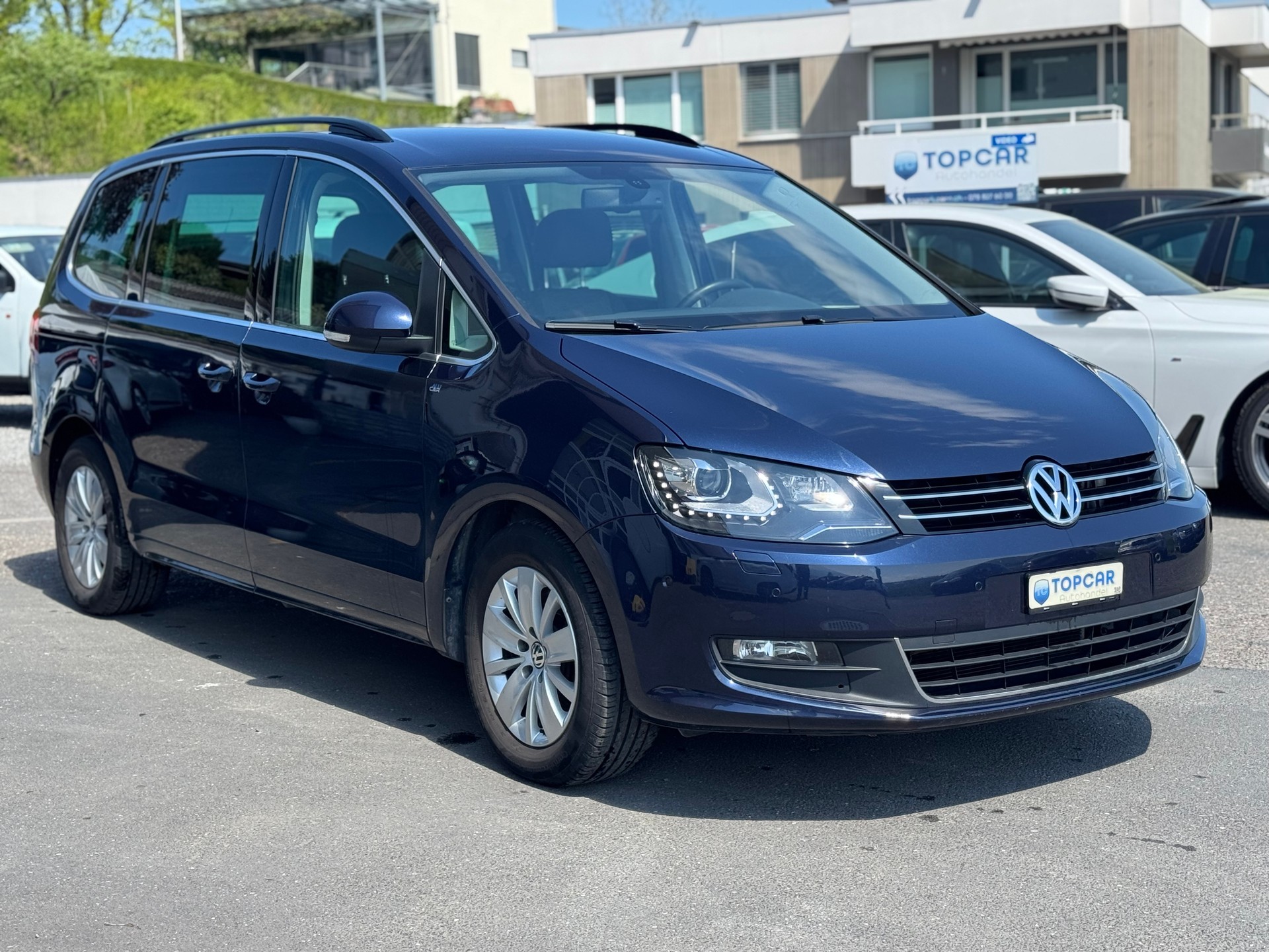 VW Sharan 2.0 TDI BMT Comfortline 4Motion-image-0