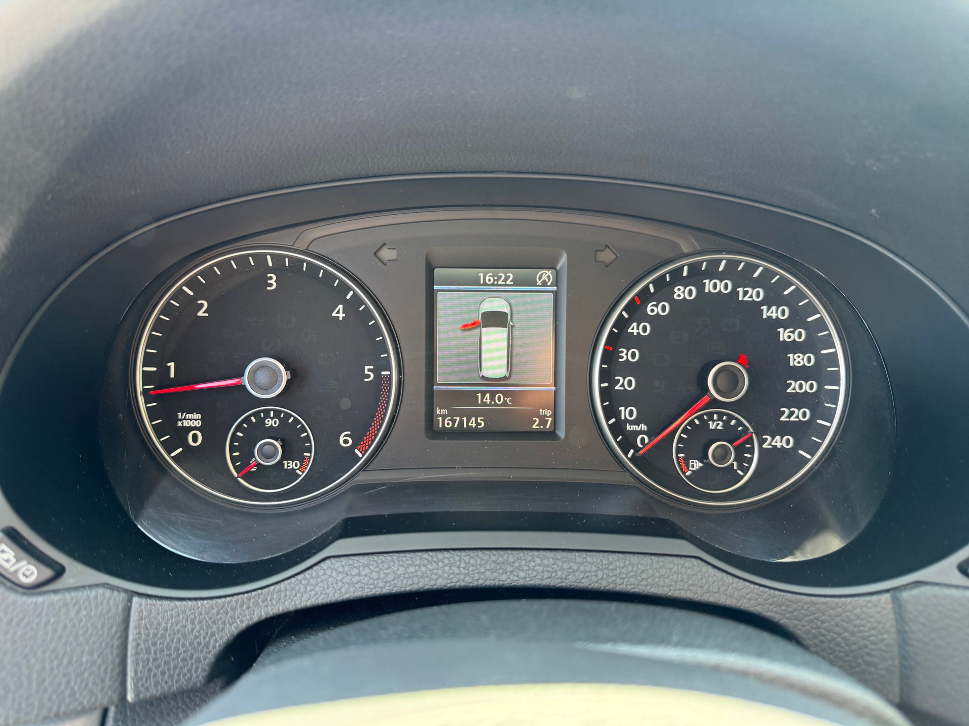 VW Sharan 2.0 TDI BMT Comfortline 4Motion-image-10