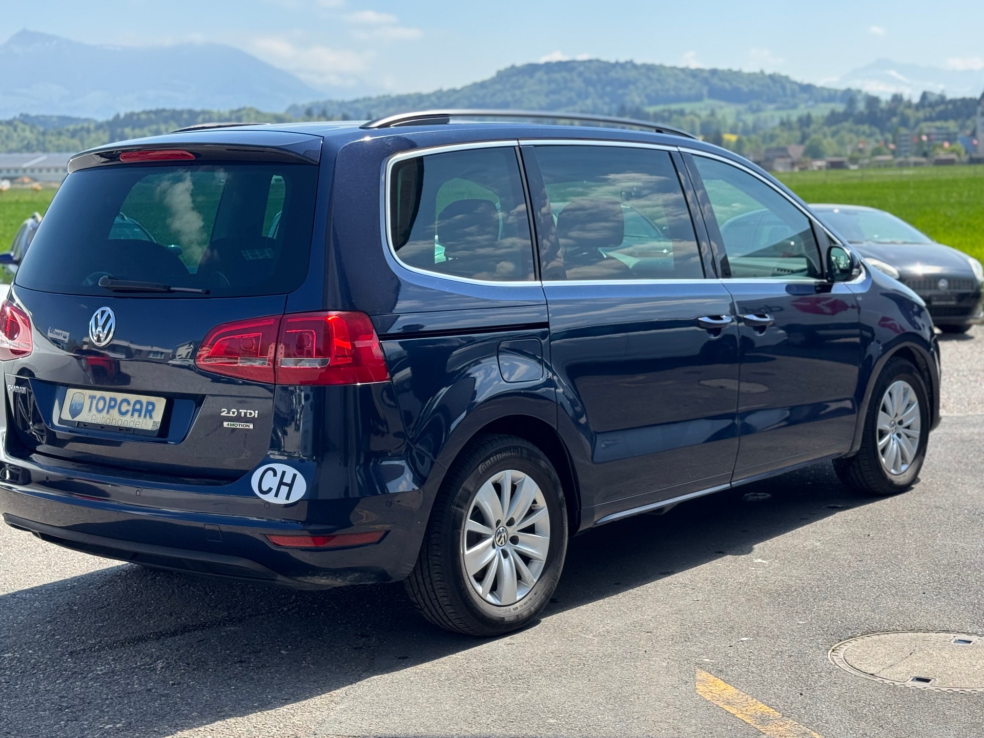 VW Sharan 2.0 TDI BMT Comfortline 4Motion-image-3