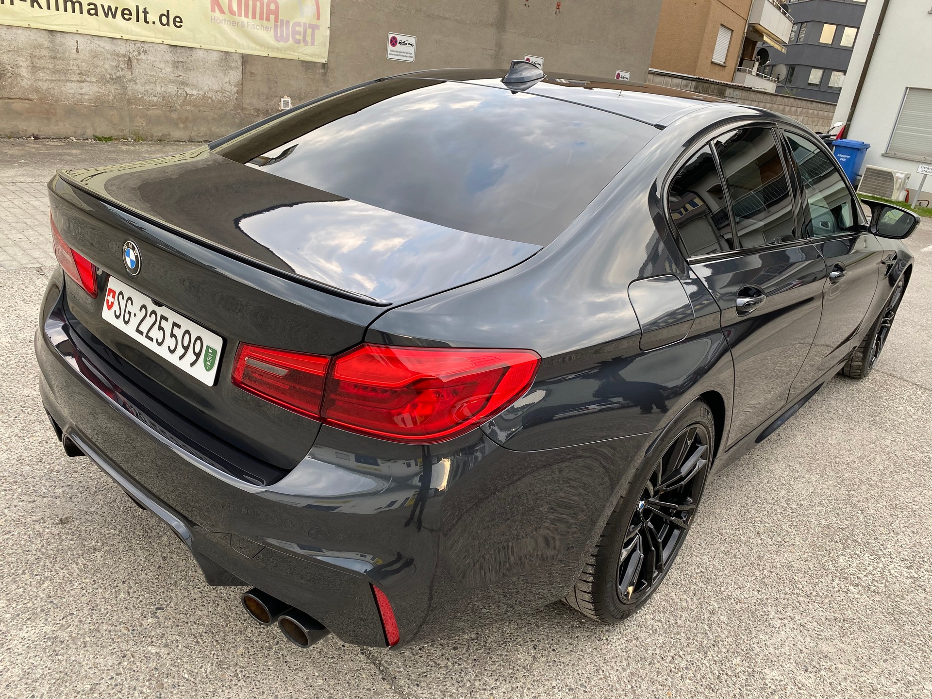 BMW M5 xDrive-image-4