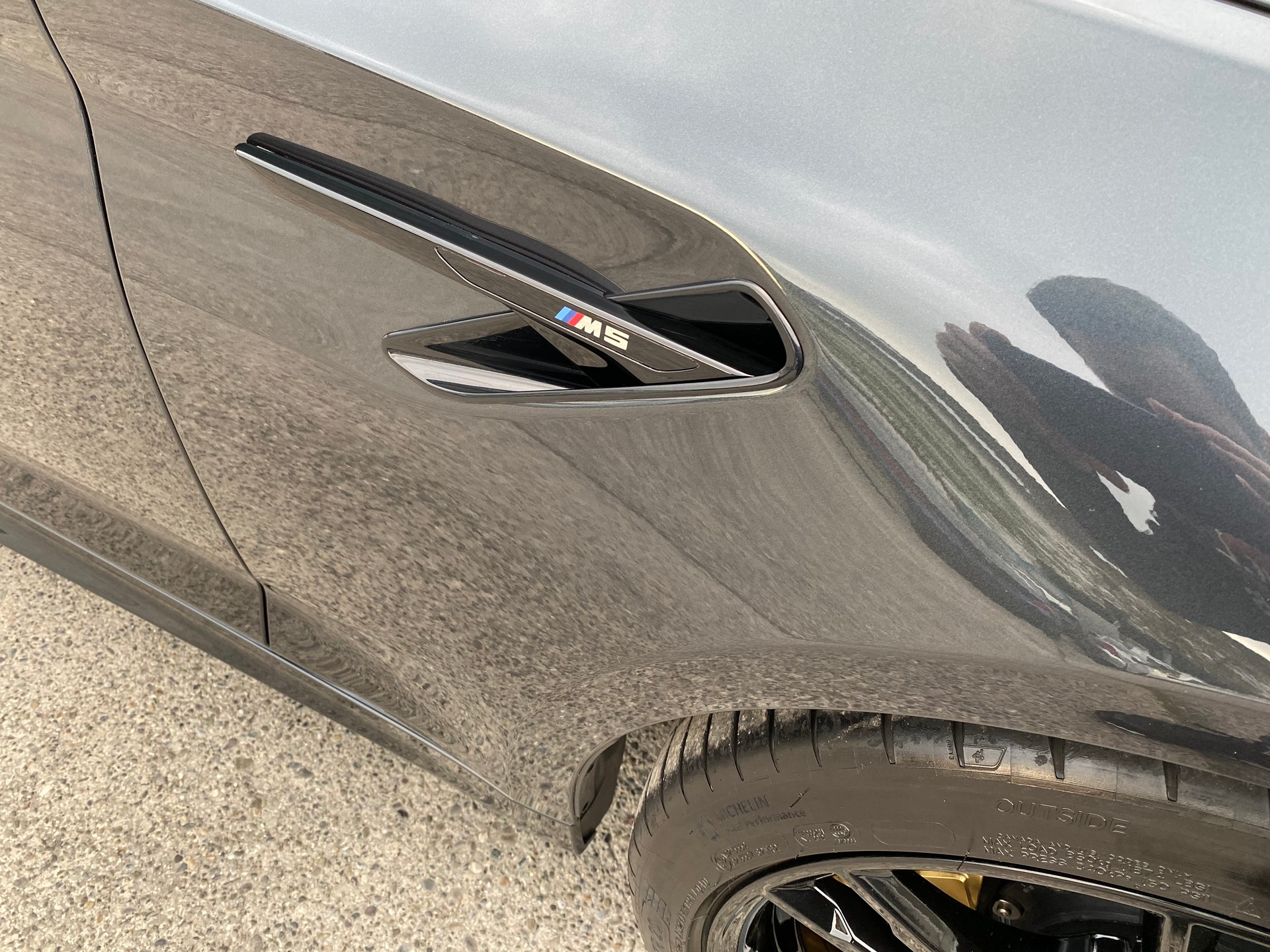 BMW M5 xDrive-image-8