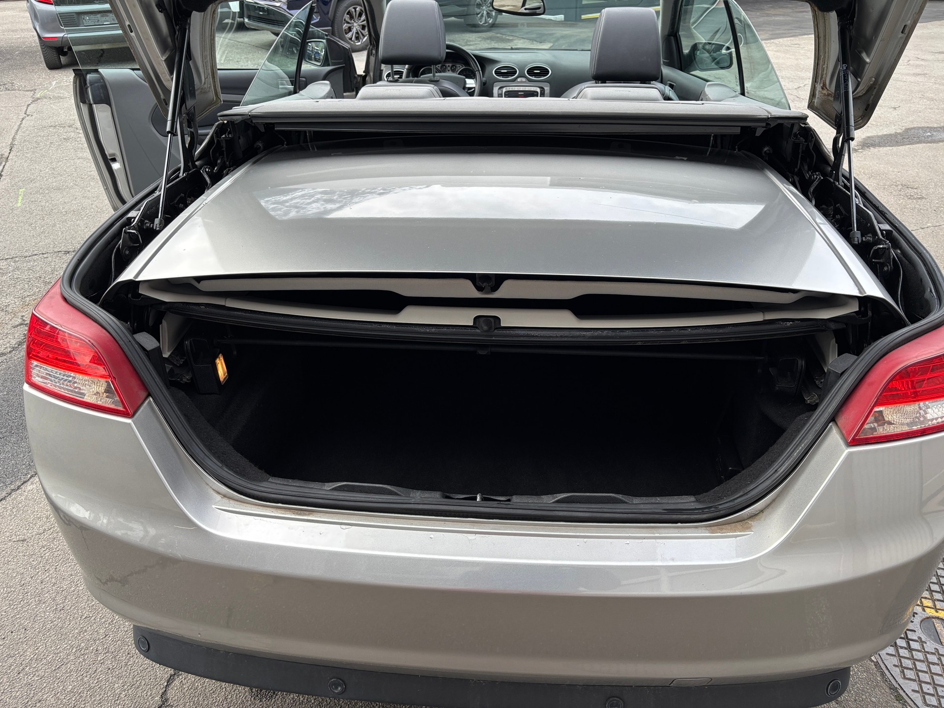 FORD Focus CC 2.0i Titanium-image-6