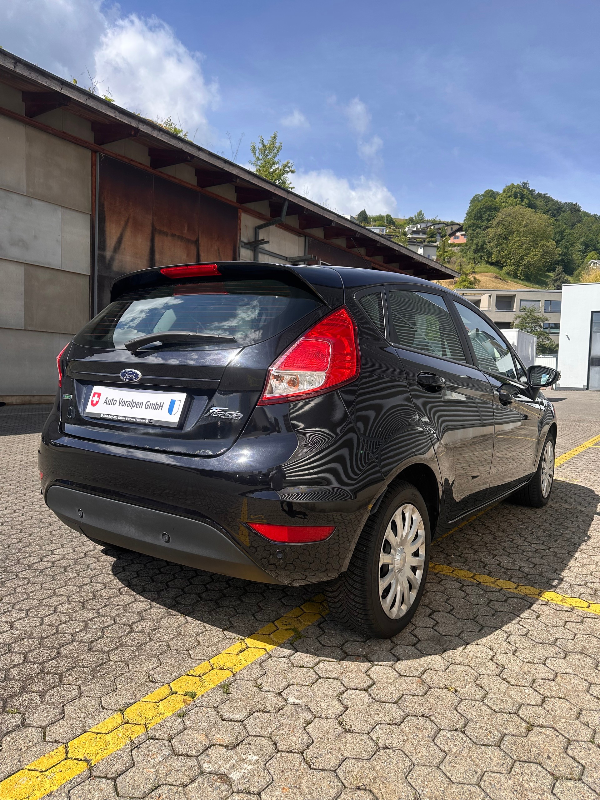 FORD Fiesta 1.0 SCTi Titanium-image-6
