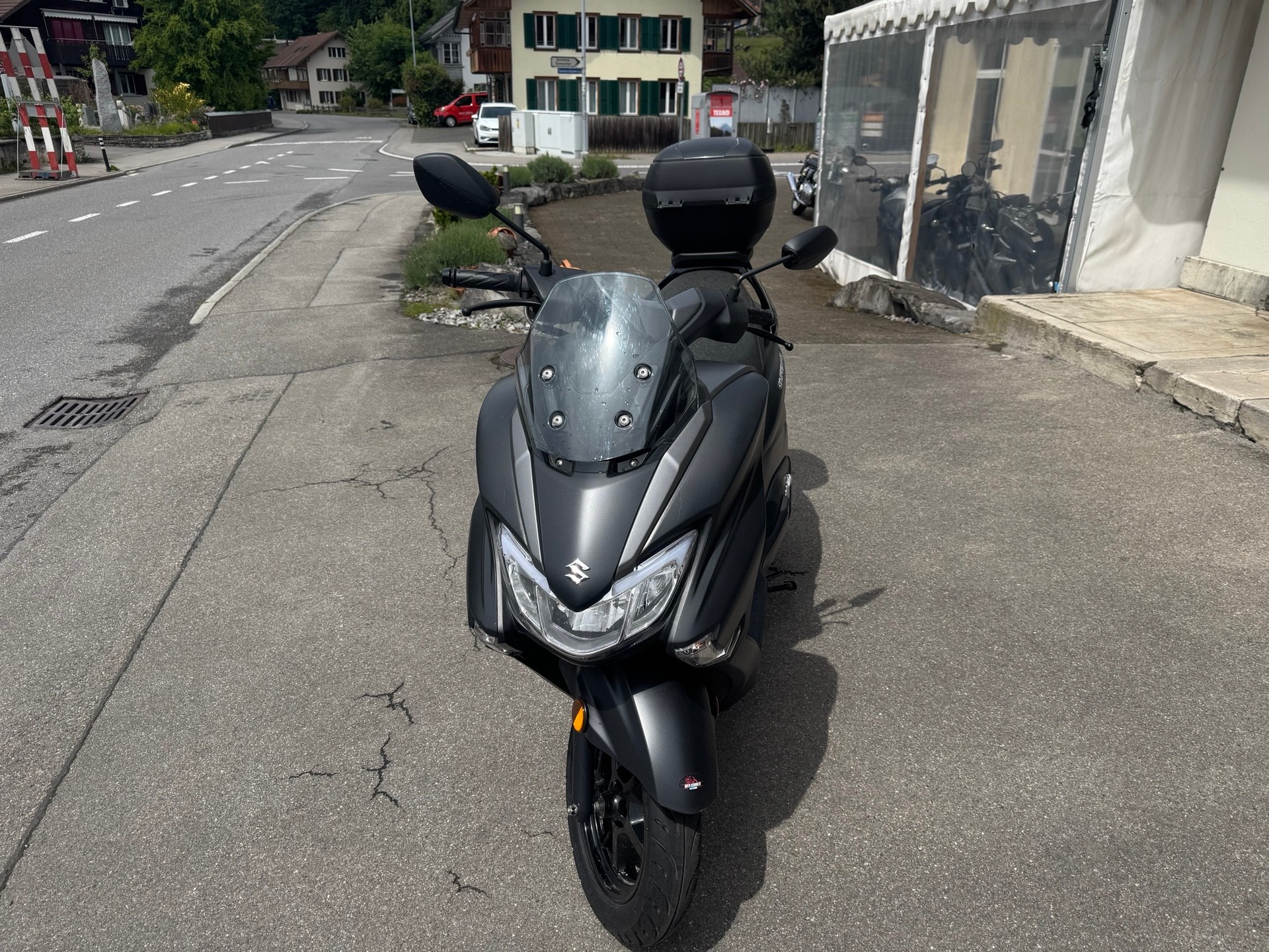 SUZUKI BURGMAN 125-image-1
