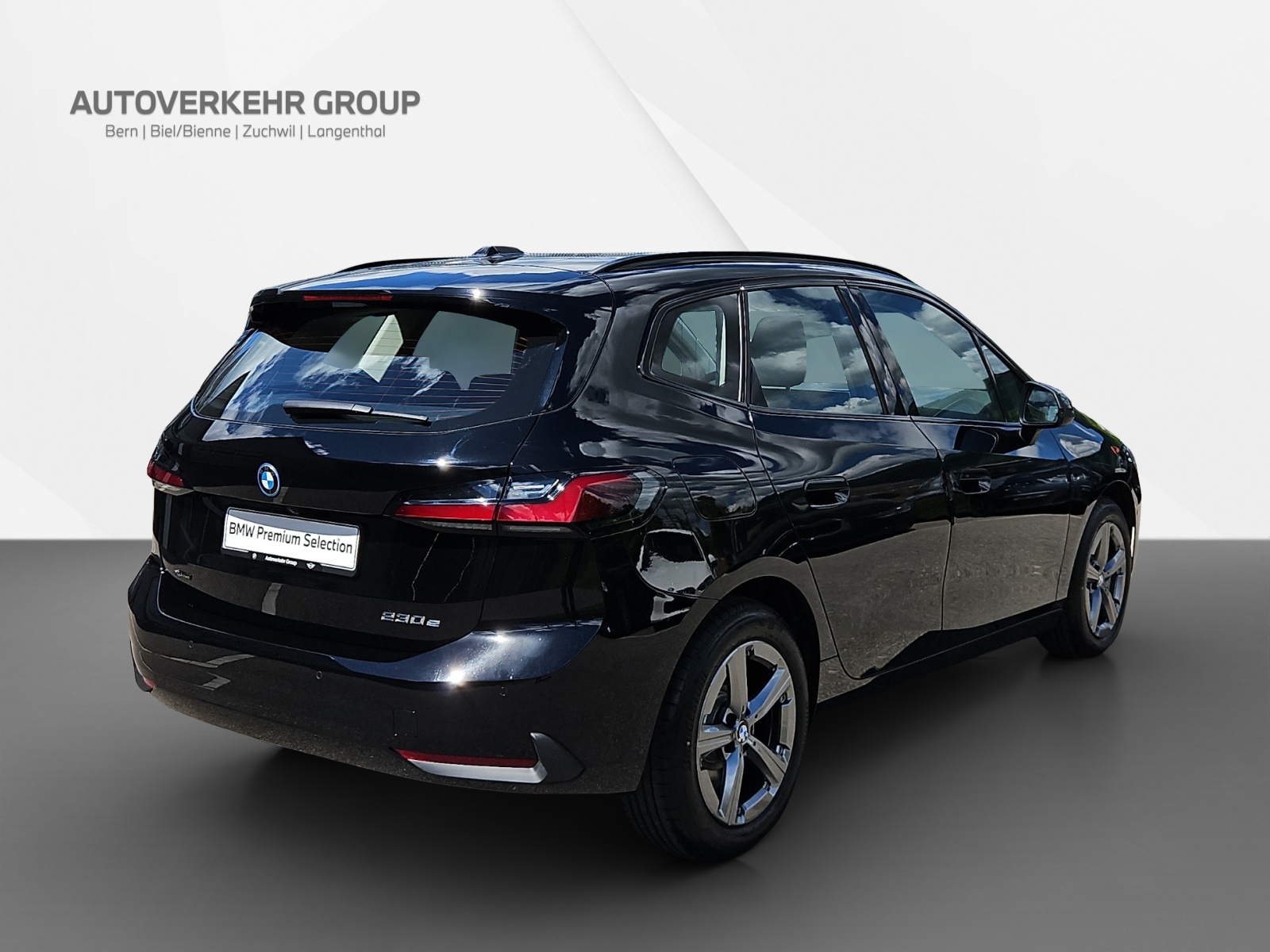 BMW 230e xDrive Active Tourer-image-6