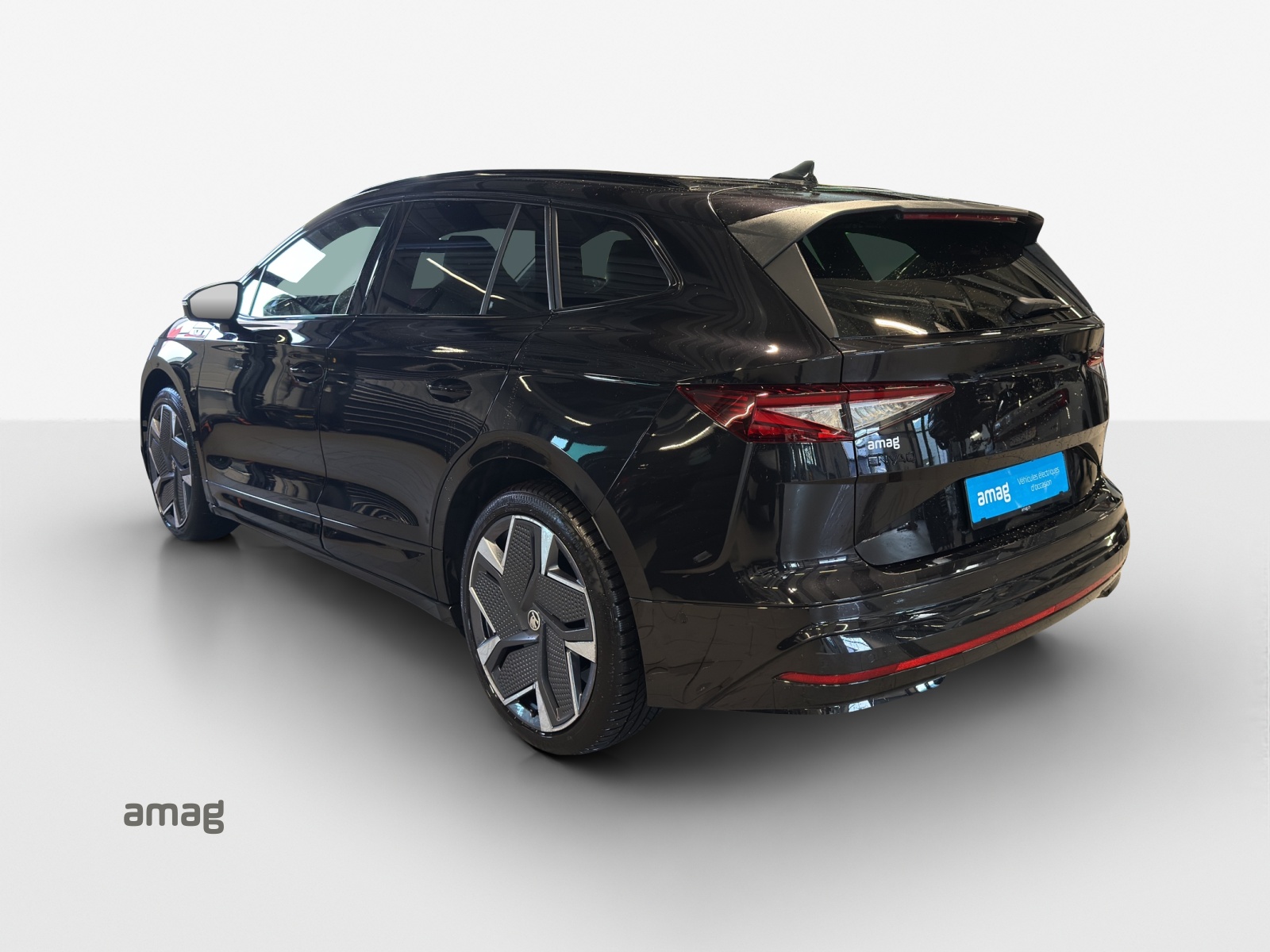 SKODA Enyaq RS 4x4-image-2