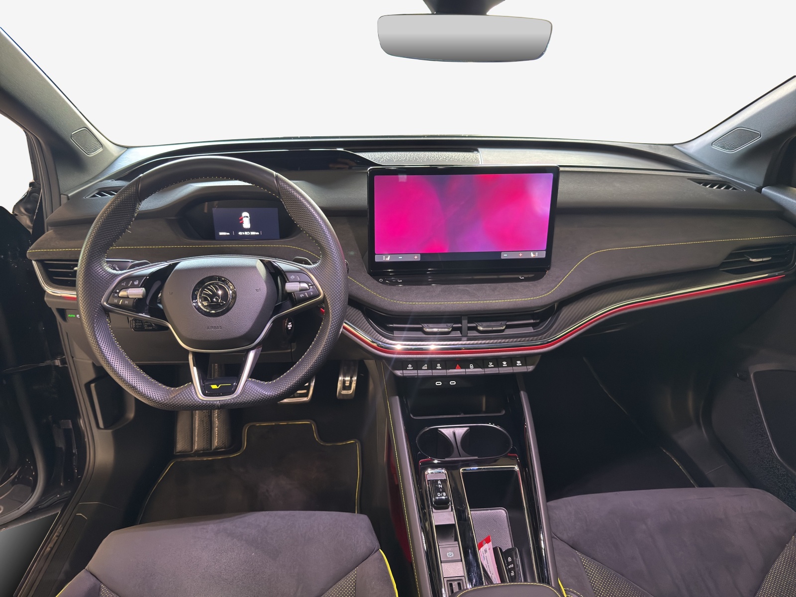 SKODA Enyaq RS 4x4-image-8