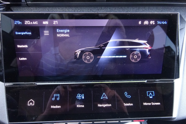 PEUGEOT 308 e SW Allure 54kWh-showroom-element-1