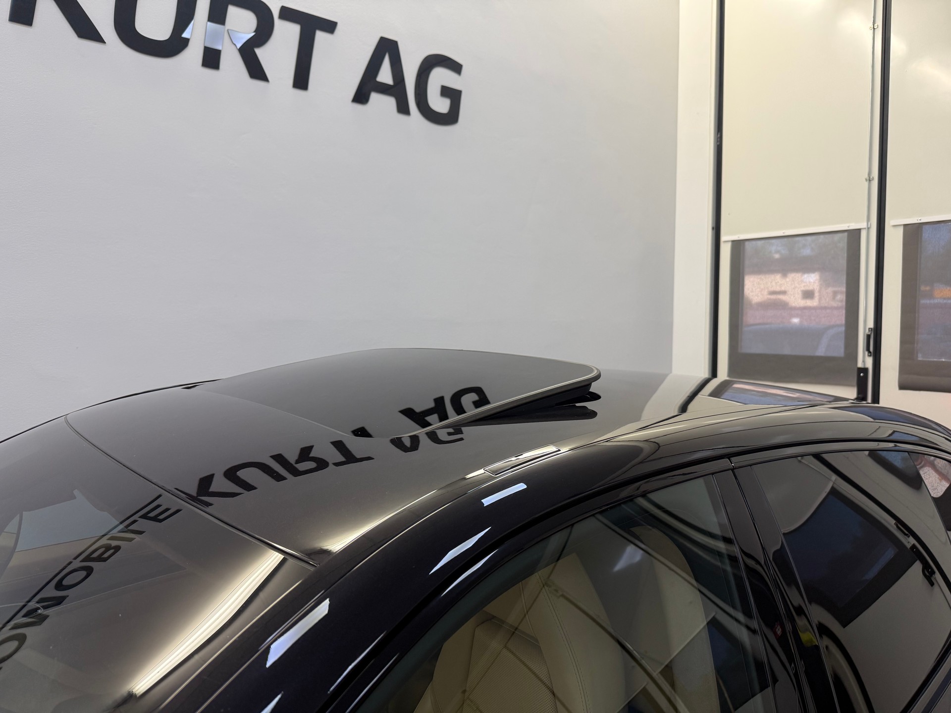 PORSCHE Panamera Turbo 4.8 PDK-image-8