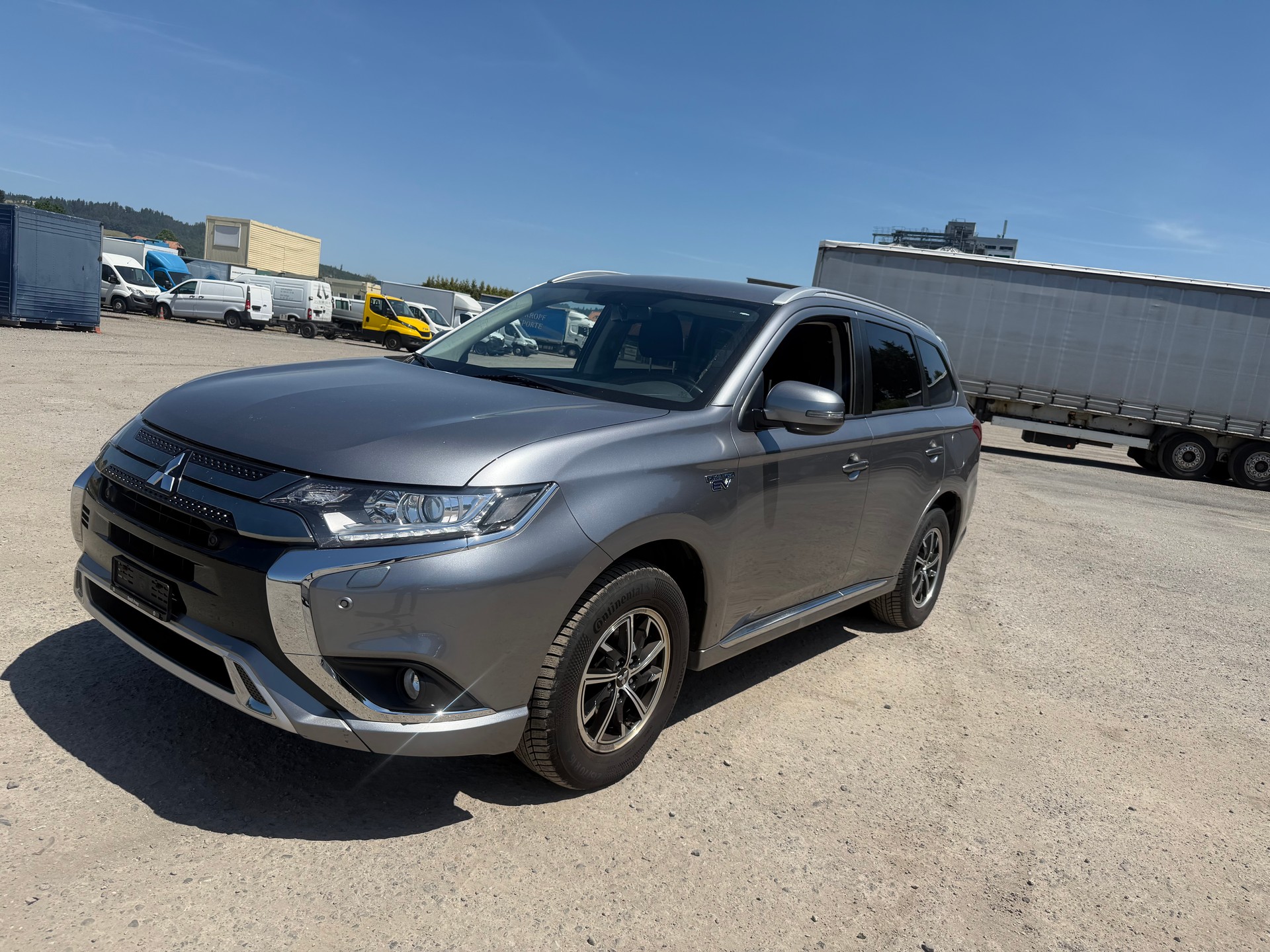 MITSUBISHI Outlander 2.4 PHEV Style 4WD Automatic