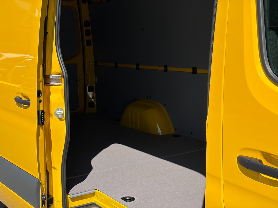 MERCEDES-BENZ Sprinter 315 CDI PRO KA Lang-image-12