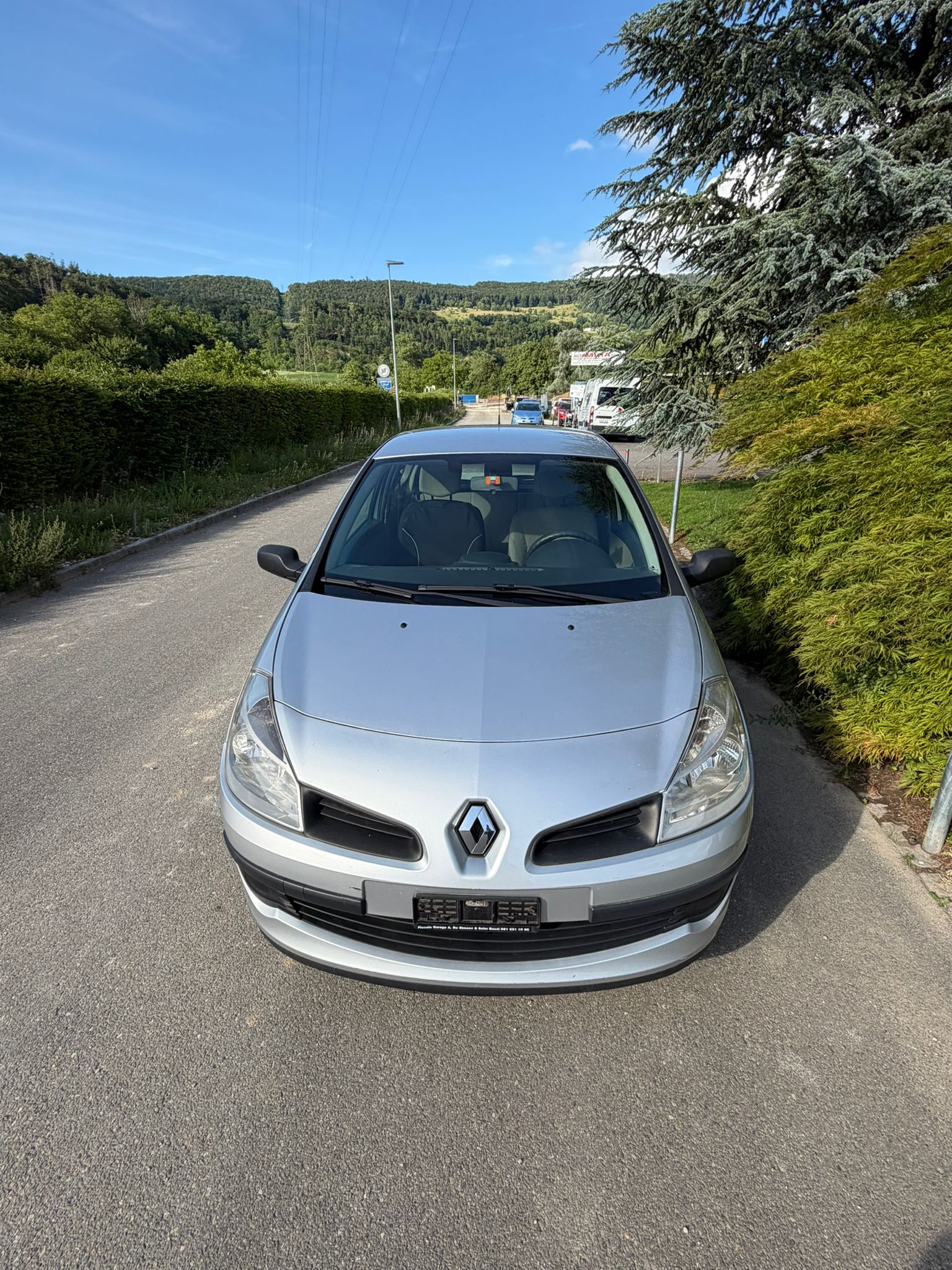 RENAULT Clio 1.2 16V Authentique