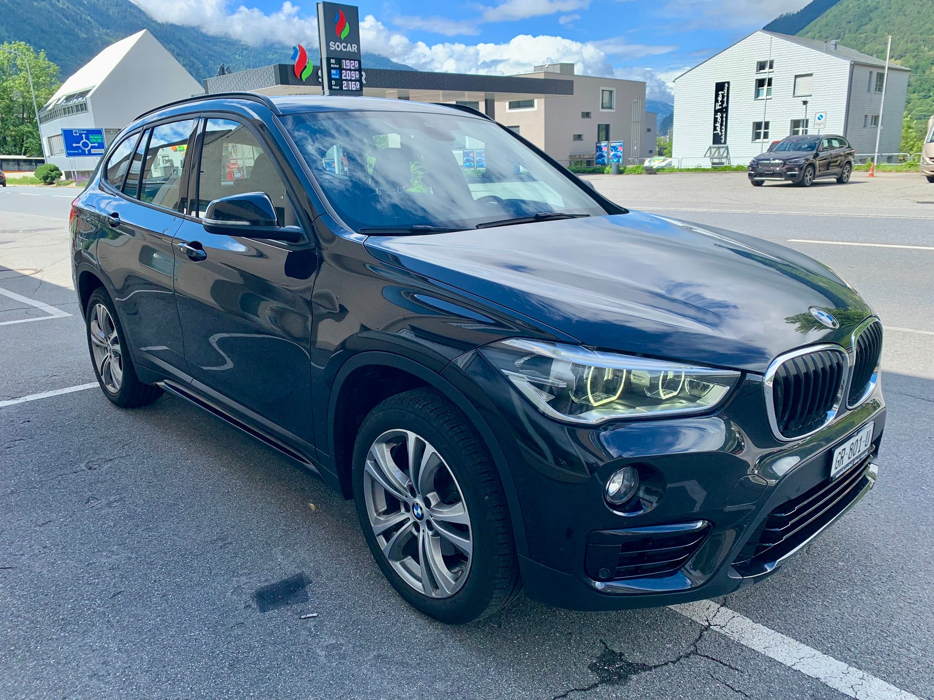 BMW X1 xDrive 18d Sport Line-image-2