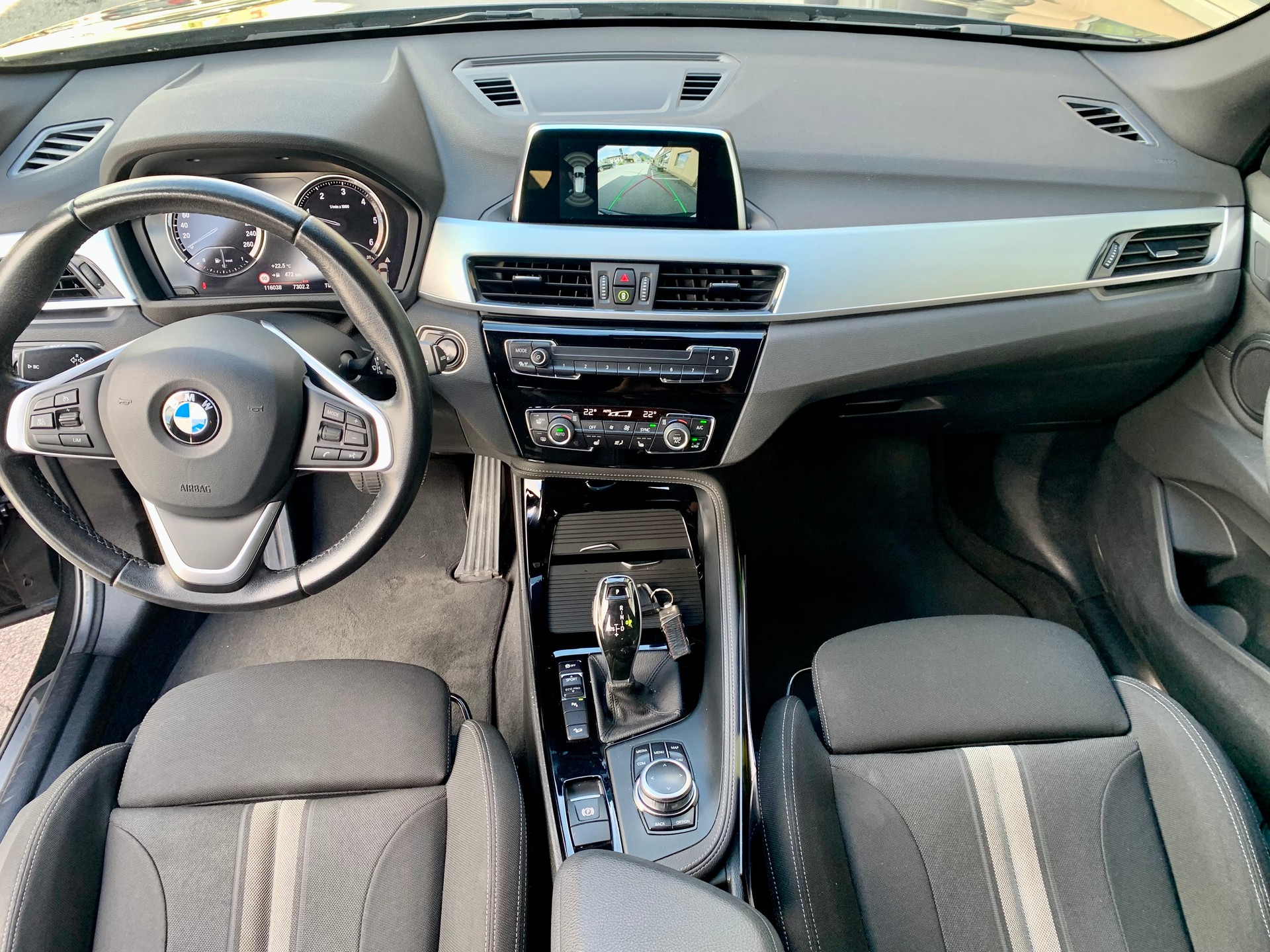 BMW X1 xDrive 18d Sport Line-image-6