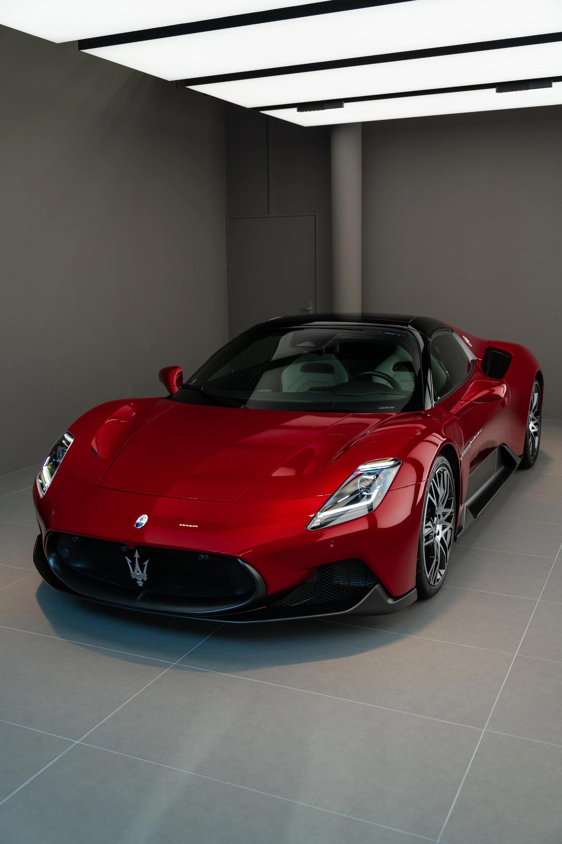 MASERATI MC20 Cielo 3.0 V6-image-0