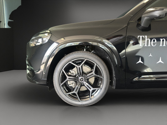 MERCEDES-BENZ GLB 220 4Matic 8G-Tronic-image-4