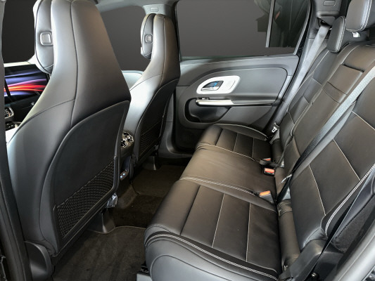MERCEDES-BENZ GLB 220 4Matic 8G-Tronic-image-6