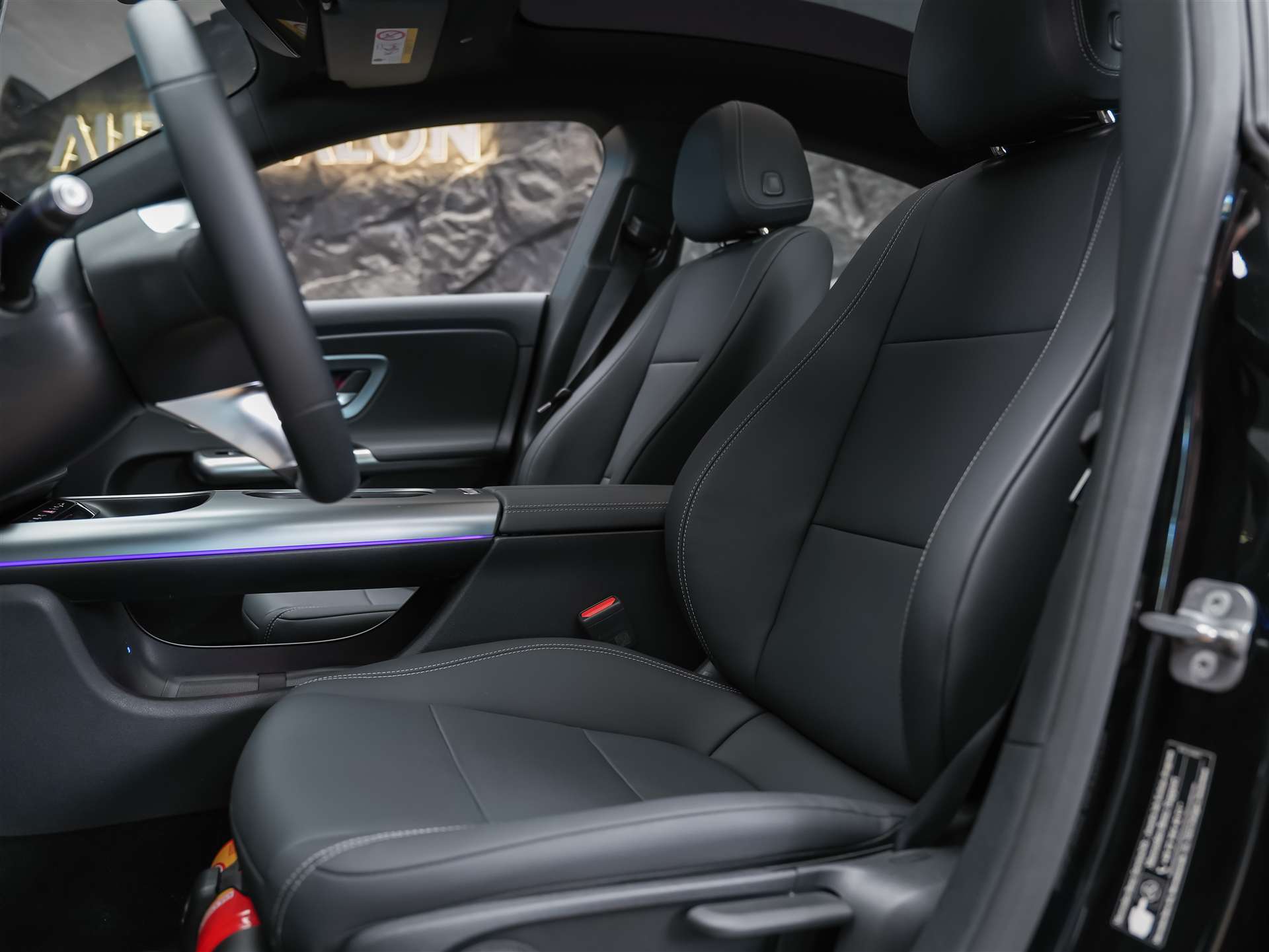 MERCEDES-BENZ CLA 200 8G-DCT *Werksgarantie*Panorama*Abstandsregler*Sitzheizung*-image-8
