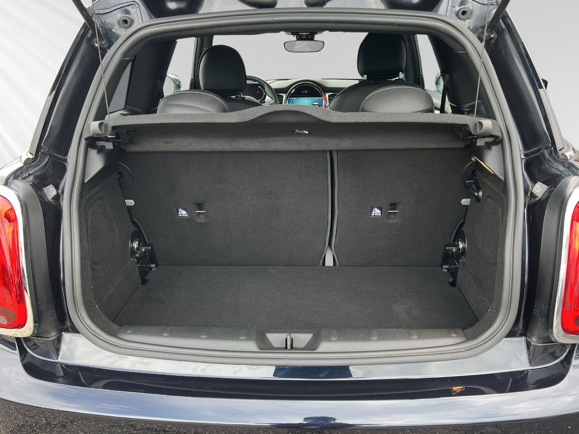 MINI Cooper SE-image-7