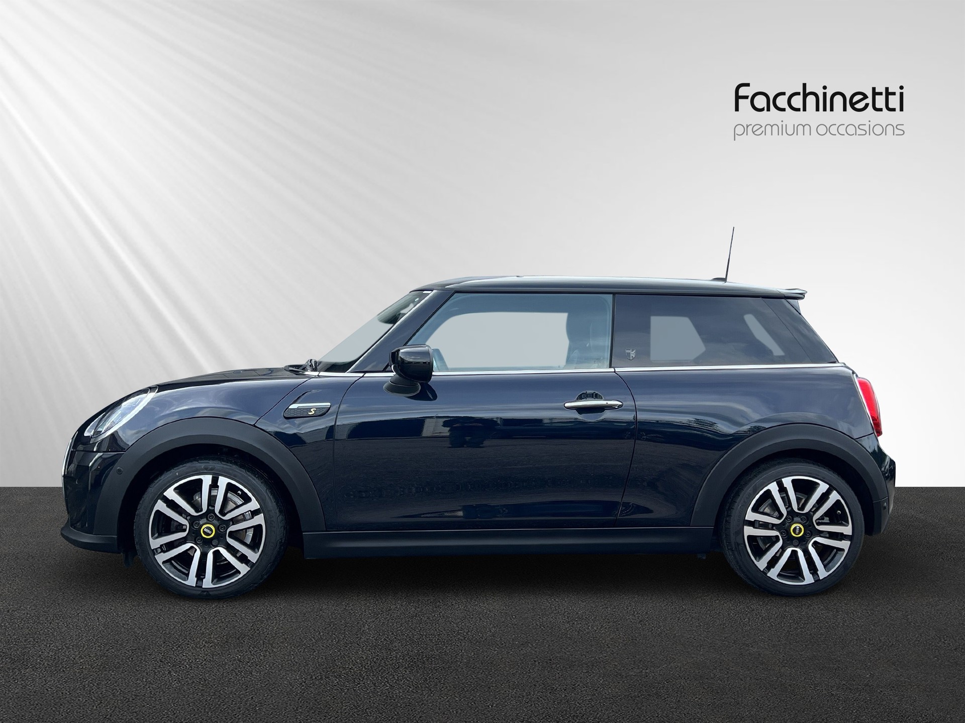 MINI Cooper SE-image-1