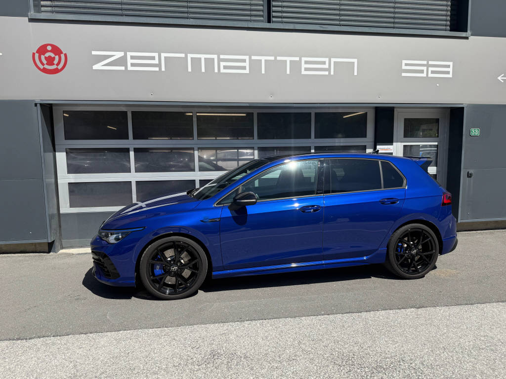 VW Golf VIII 2.0 TSI R Performance DSG 4motion 20Y-image-6