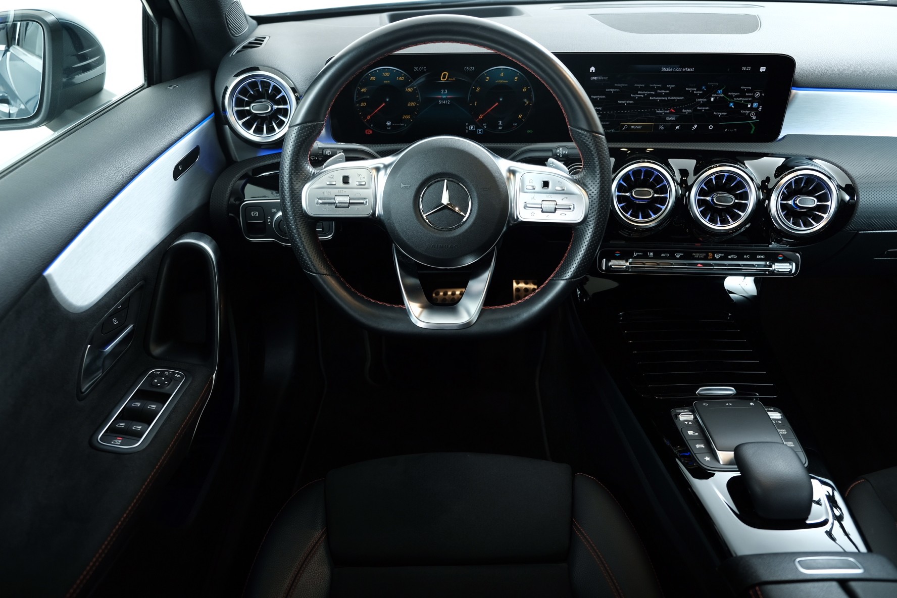 MERCEDES-BENZ A 250 4Matic AMG Line 4Matic 7G-DCT-image-6