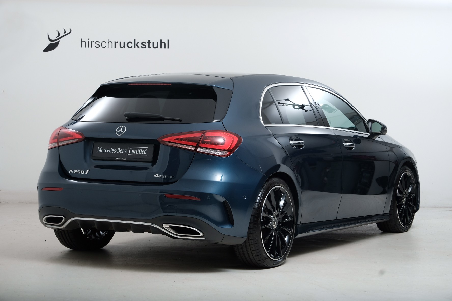 MERCEDES-BENZ A 250 4Matic AMG Line 4Matic 7G-DCT-image-3