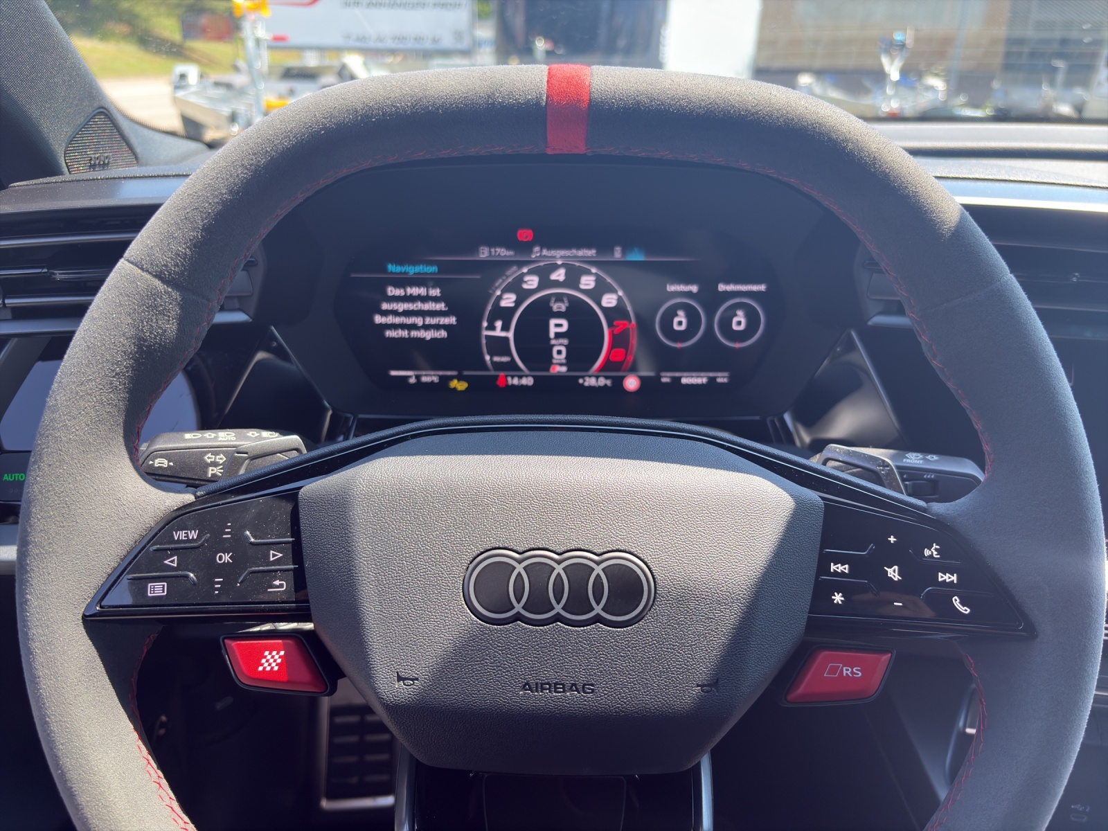 AUDI RS3 Limousine 2.5 TFSI quattro S-Tronic-image-12