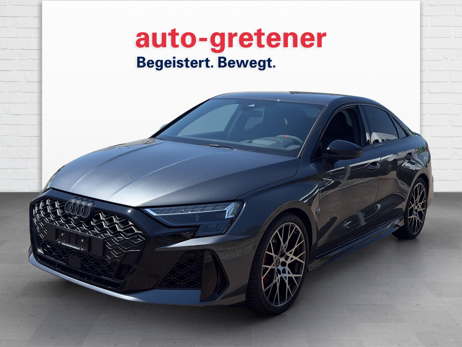AUDI RS3 Limousine 2.5 TFSI quattro S-Tronic-image-0