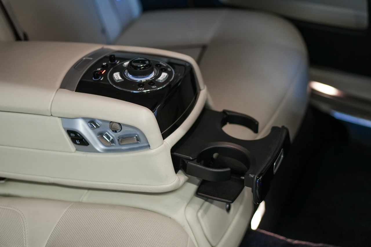 ROLLS-ROYCE Ghost 6.6 V12 EWB-image-28