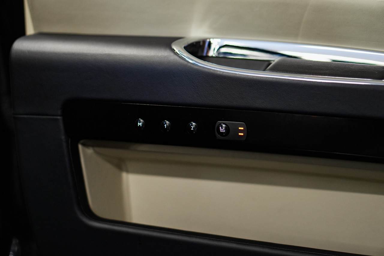ROLLS-ROYCE Ghost 6.6 V12 EWB-image-30