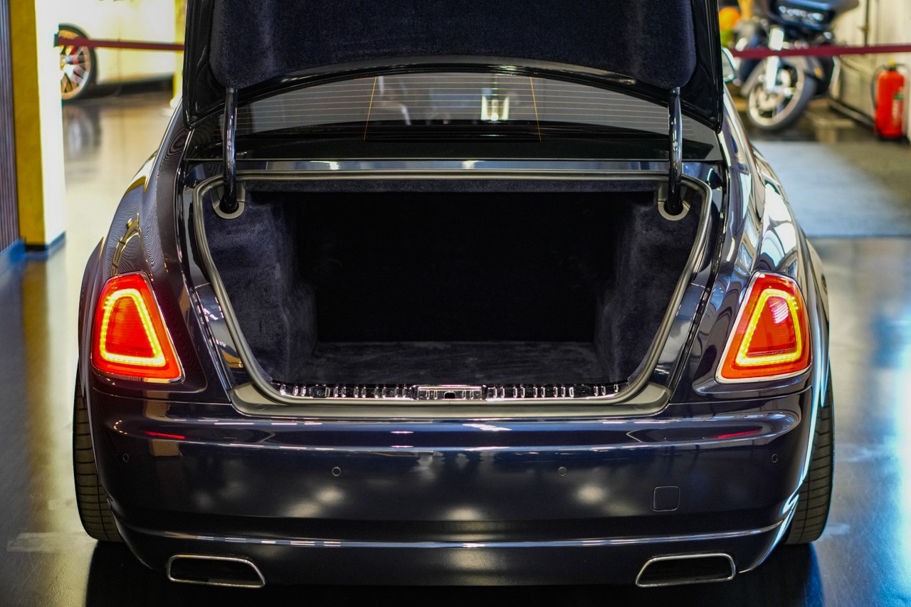 ROLLS-ROYCE Ghost 6.6 V12 EWB-image-5